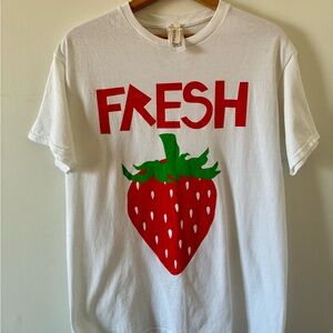 WESTFALL White Cotton Fresh Strawberry Graphic T-Shirt - Size S